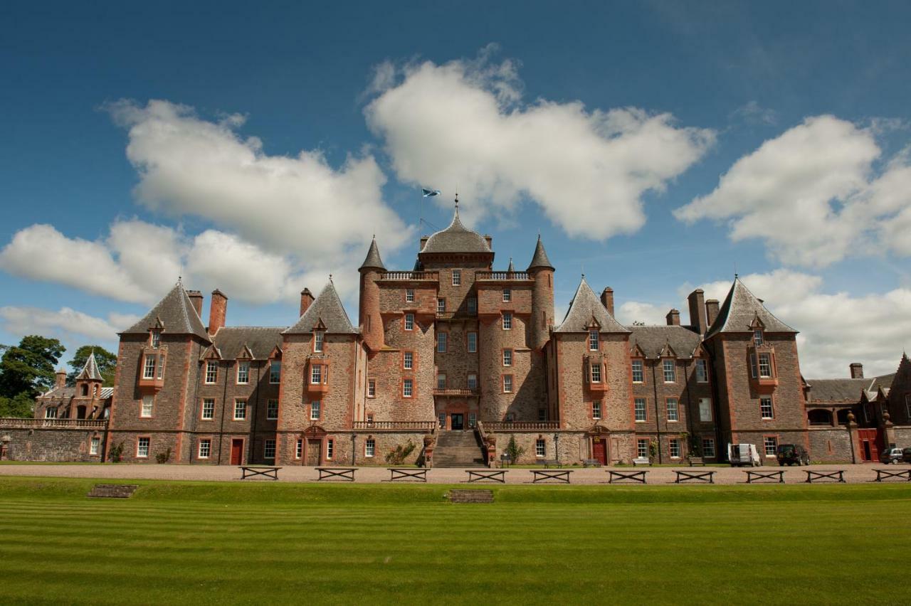 The Sculleries At Thirlestane Castle Apartment Lauder Bagian luar foto